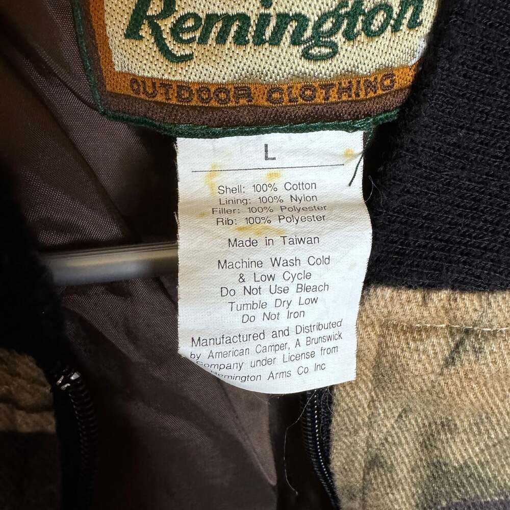 Vintage 90s Remington Camo Insulated Bomber Jacket Men's Size Large - Picture 2 of 10